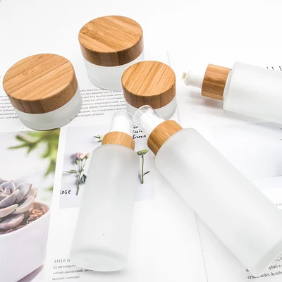 Sprzedaż kosmetyków do pielęgn – Luxury Skincare Essential recenzja i cena
