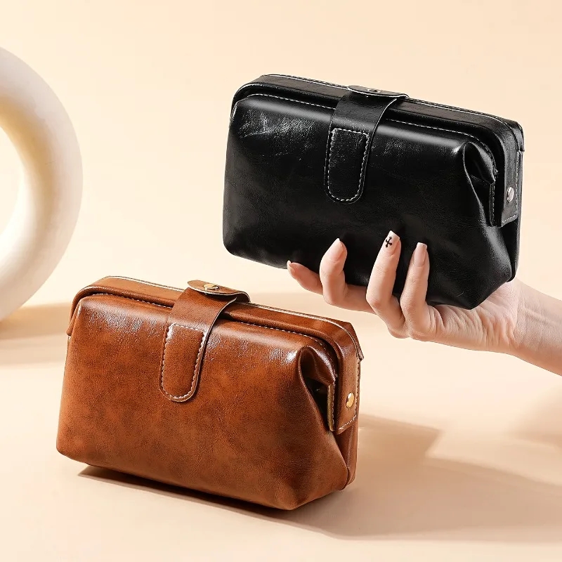 Vintage'owa kosmetyczka z luks – Luxury Skincare Accessories recenzja i cena